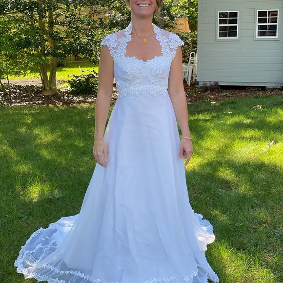 Vintage Eve of Milady Wedding Dress Size 10 Queen Anne Neck, Cap Sleeve, Perfect - Picture 1 of 5